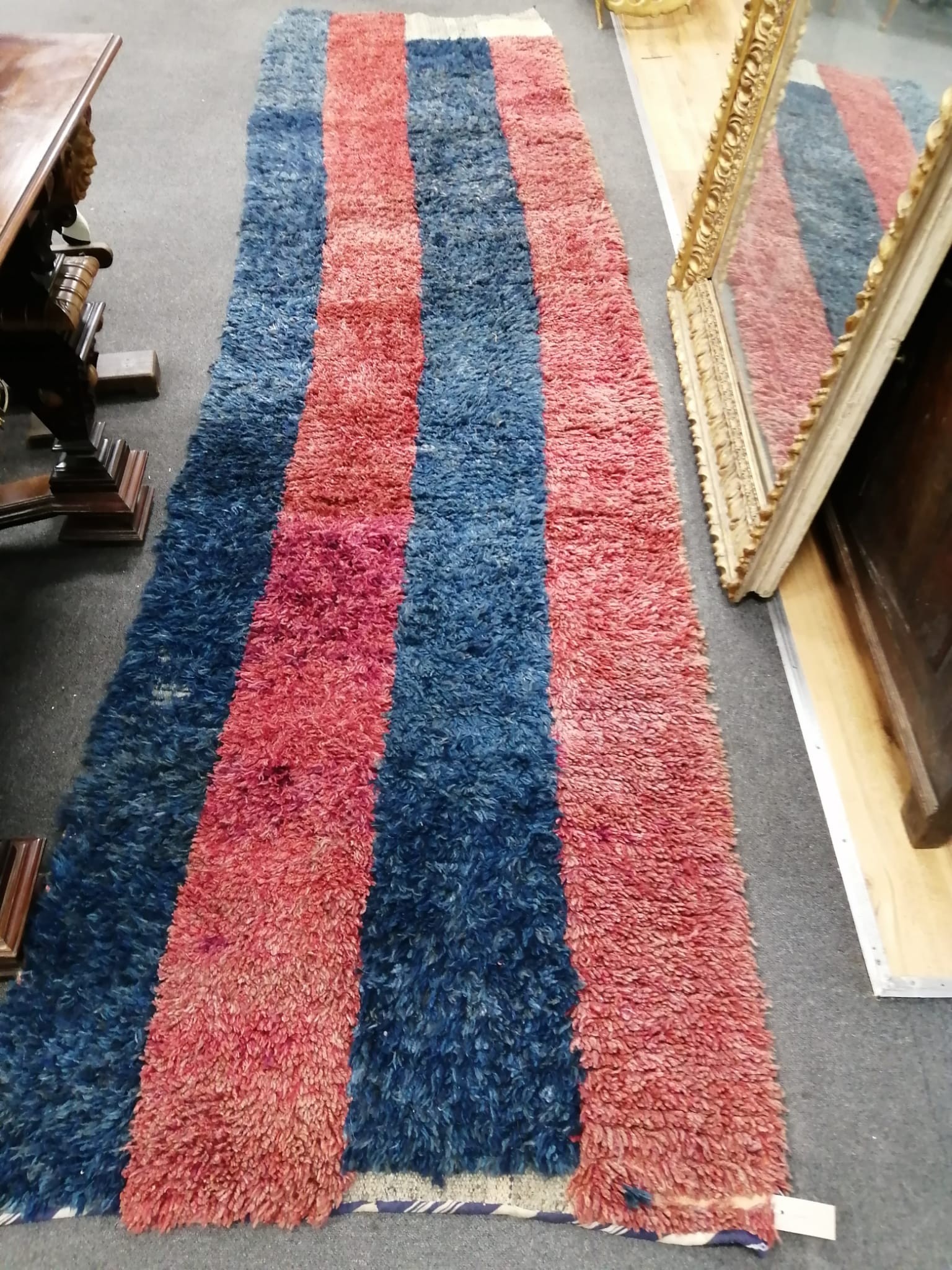 An Afghan wool runner, 400 x 100cm